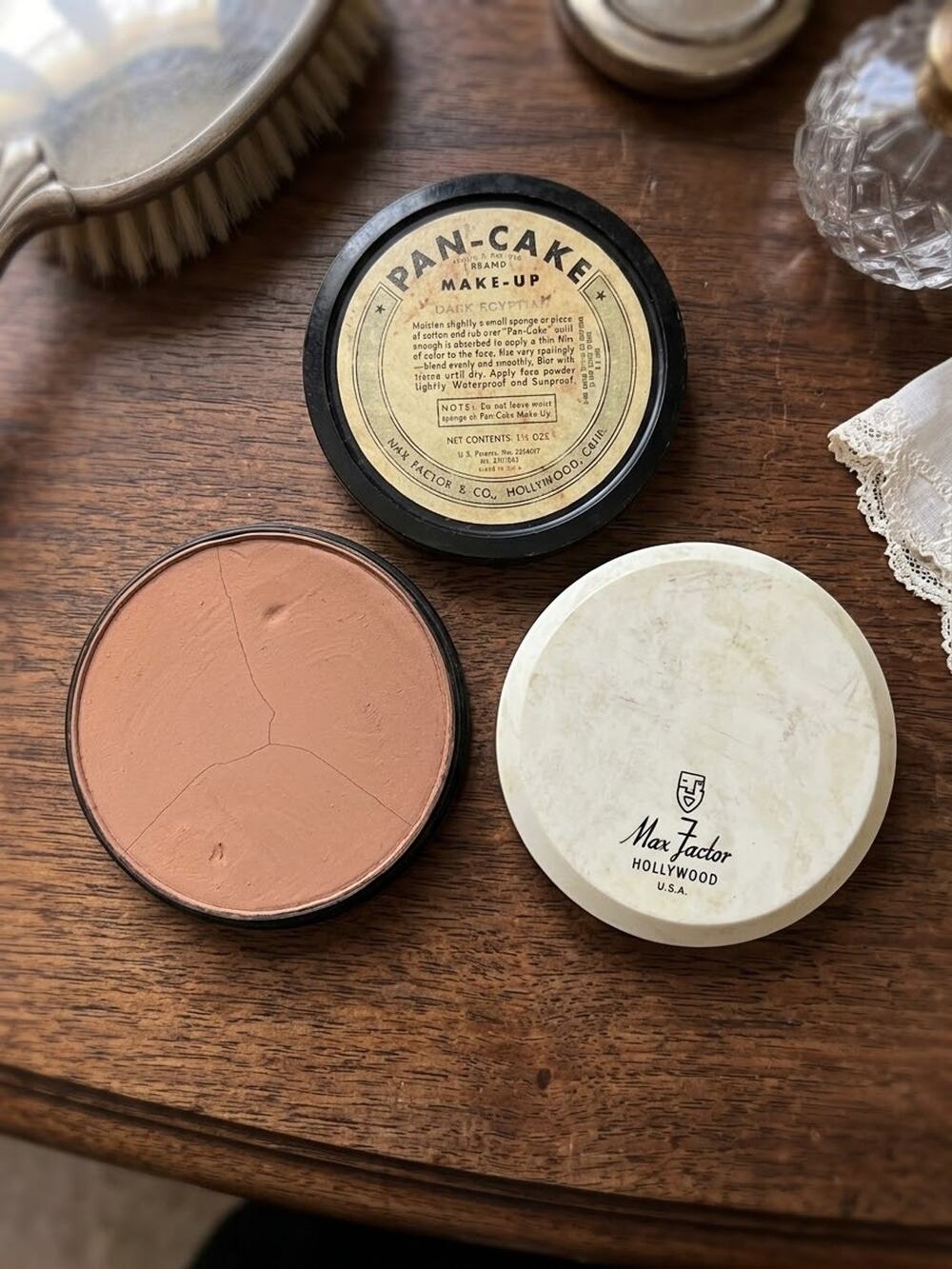 Vintage 1940s Max Factor Hollywood Pan-Cake Dark Egyptian Prop Museum Quality